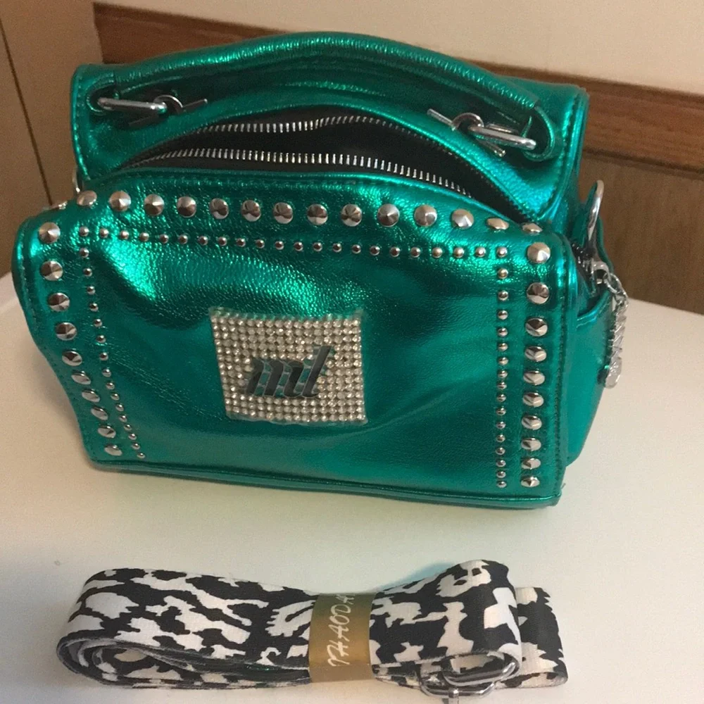 Super Cute Metallic Green Satchel Handbag Crossbody - Picture 3 of 9